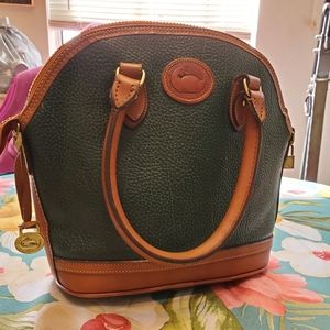 Vintage Dooney and Bourke handbag